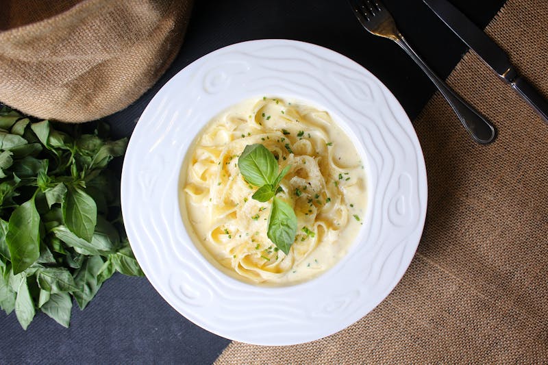 Creamy fettuccine alfredo with parmesan and butter